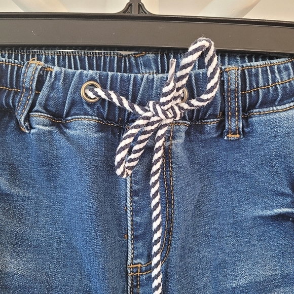 Dark-Wash Distressed Skinny Denim Jeans - Picture 3 of 13